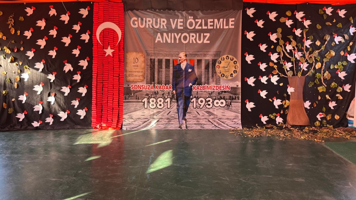 SAYGIYLA ANIYORUZ...